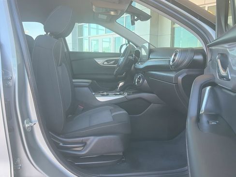 Used 2024 Chevrolet Blazer LT w/ Convenience Package FWD image 29