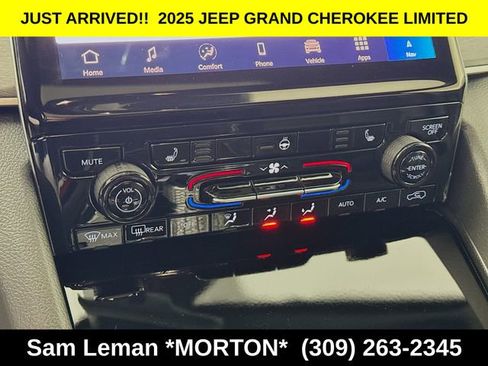 New 2025 Jeep Grand Cherokee Limited w/ Black Appearance Package image 16