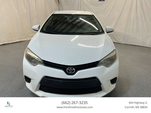 Used 2014 Toyota Corolla LE image 2