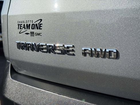 Used 2023 Chevrolet Traverse LS w/ Safety Package image 7