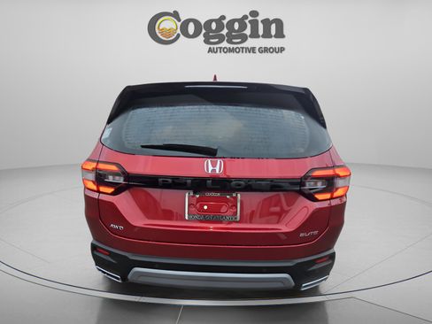 New 2025 Honda Pilot Elite image 5