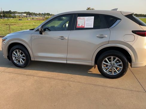 Used 2024 MAZDA CX-5 AWD 2.5 S w/ Select Package image 6