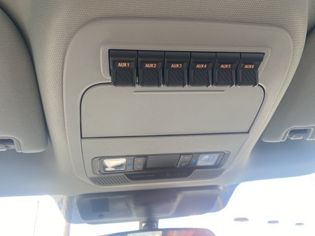 New 2025 Ford F250 XL w/ 360-Degree Camera Package RWD image 21