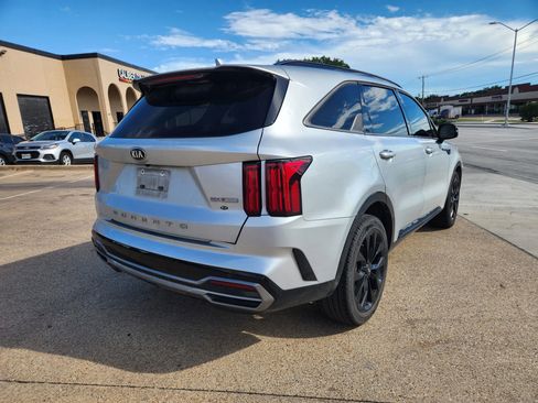 Used 2021 Kia Sorento SX FWD image 5