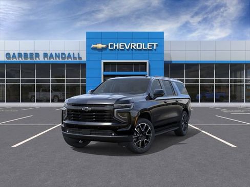 New 2026 Chevrolet Suburban RST w/ Comfort Package AWD/4WD image 8