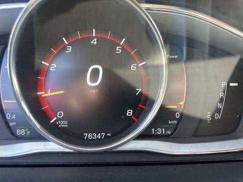 Used 2018 Volvo S60 T5 Dynamic w/ Vision Package image 6