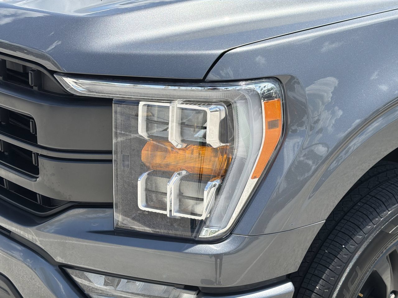 Used 2023 Ford F150 Lariat AWD/4WD image 6