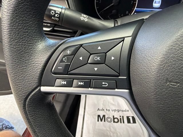 Used 2024 Nissan Altima 2.5 SV FWD image 17