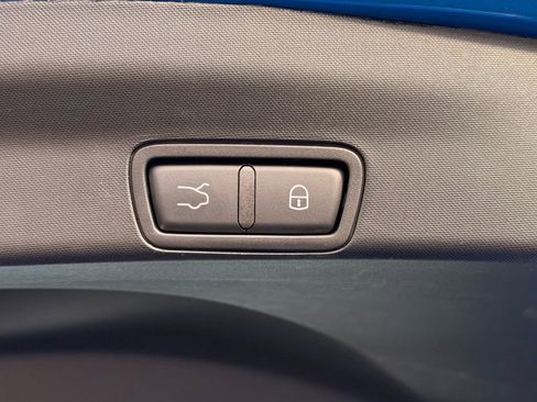 Used 2024 Alfa Romeo Stelvio Veloce image 35