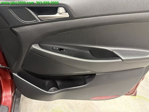 Used 2018 Hyundai Tucson SE AWD/4WD image 26