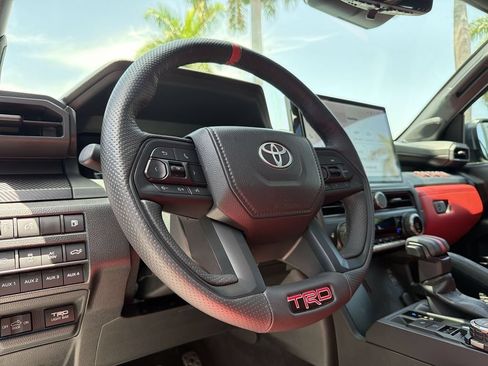 Used 2025 Toyota Tacoma TRD Pro AWD/4WD image 22