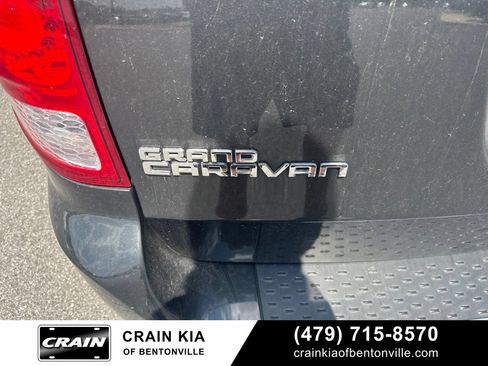 Used 2012 Dodge Grand Caravan SXT FWD image 13