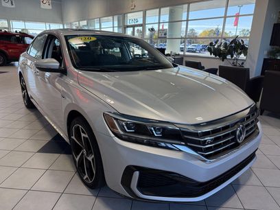 Used 2020 Volkswagen Passat 2.0T R-Line