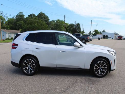 Used 2025 BMW X3 xDrive30i w/ Premium Package AWD/4WD image 7