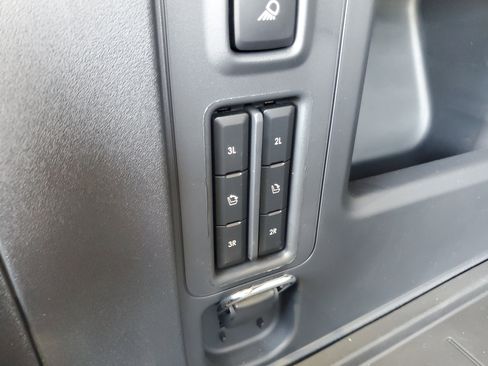 New 2025 Lincoln Navigator Reserve w/ Jet Appearance Package image 34