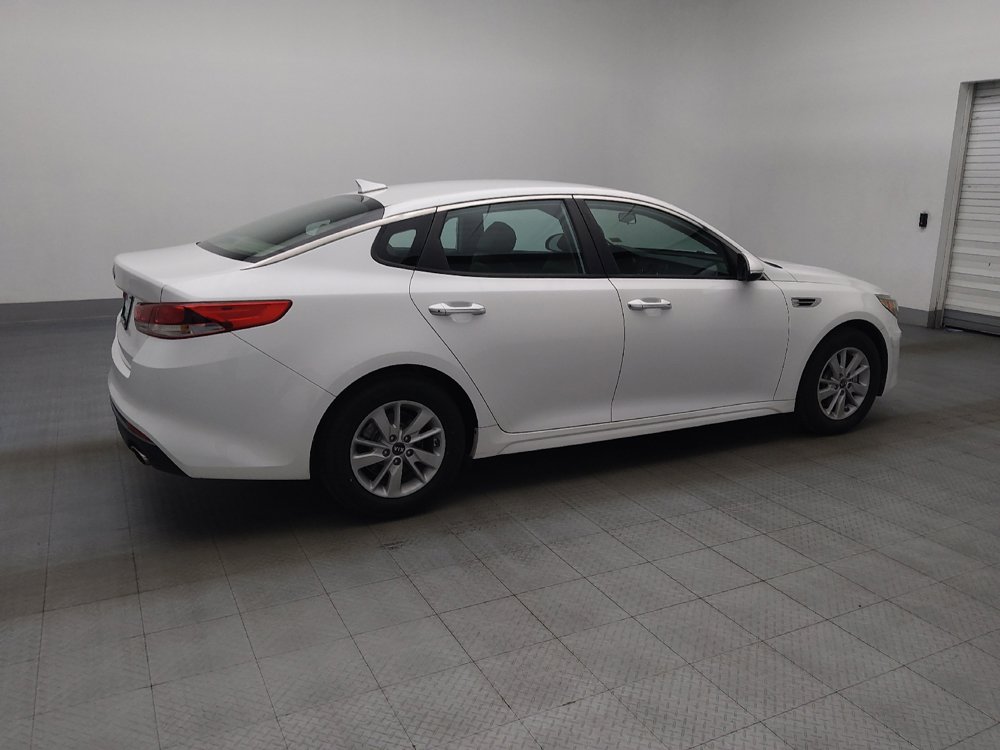 Used 2017 Kia Optima LX FWD image 10