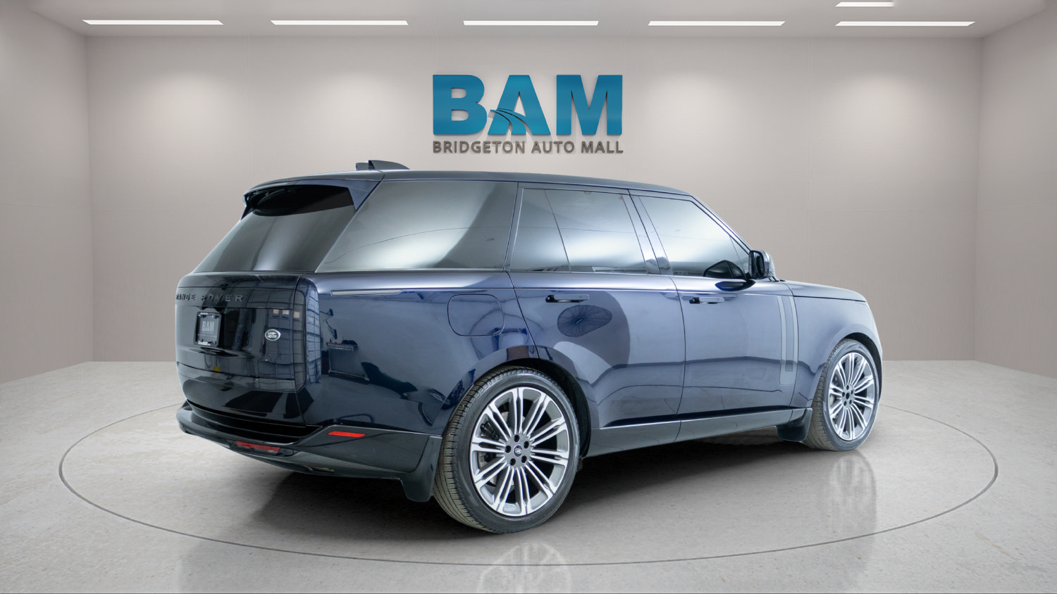 Used 2023 Land Rover Range Rover SE AWD/4WD image 7