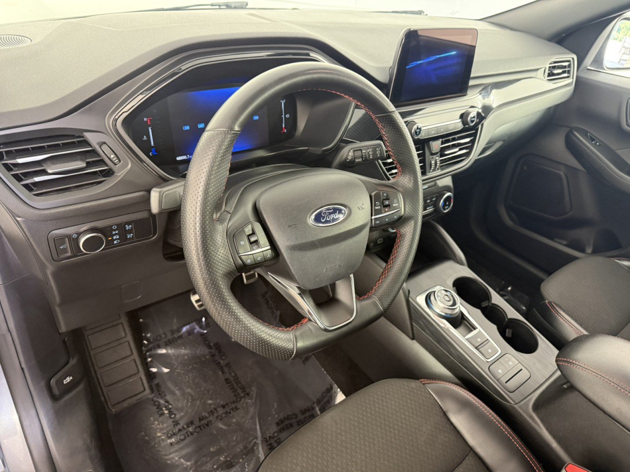 Used 2024 Ford Escape ST-Line FWD image 15