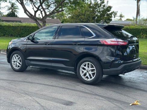 Used 2024 Ford Edge SEL image 5