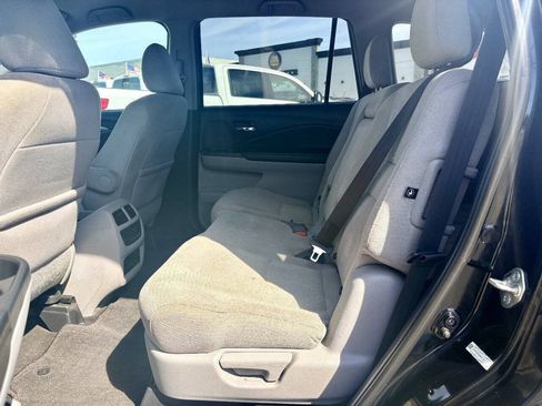 Used 2016 Honda Pilot EX image 20