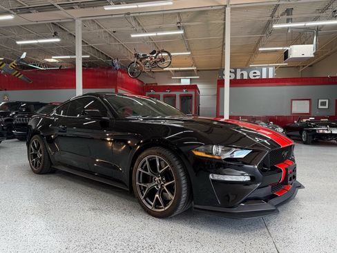Used 2019 Ford Mustang GT Premium w/ Performance Package - Level 2 RWD image 7