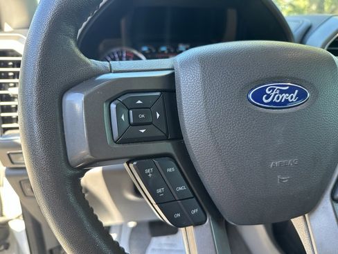 Used 2018 Ford Expedition Max XLT w/ Equipment Group 202A image 34