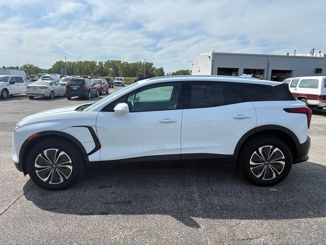 Used 2024 Chevrolet Blazer EV LT AWD/4WD image 9