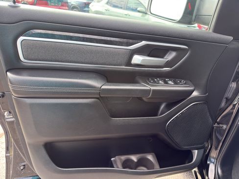 Used 2019 RAM 1500 Big Horn AWD/4WD image 13