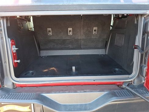 Used 2021 Ford Bronco Badlands image 24