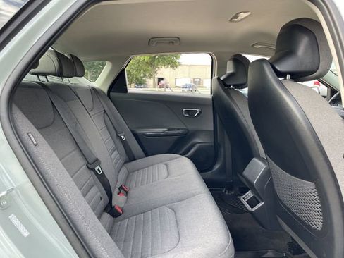Used 2025 Kia K4 EX FWD image 26