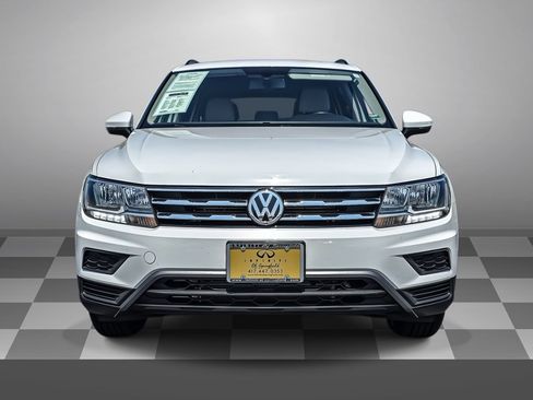 Used 2019 Volkswagen Tiguan SE AWD/4WD image 2