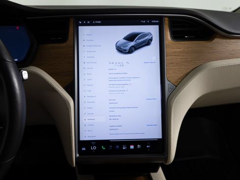 Used 2018 Tesla Model X 100D AWD/4WD image 37