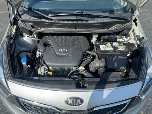 Used 2013 Kia Rio EX w/ Convenience Pkg FWD image 19