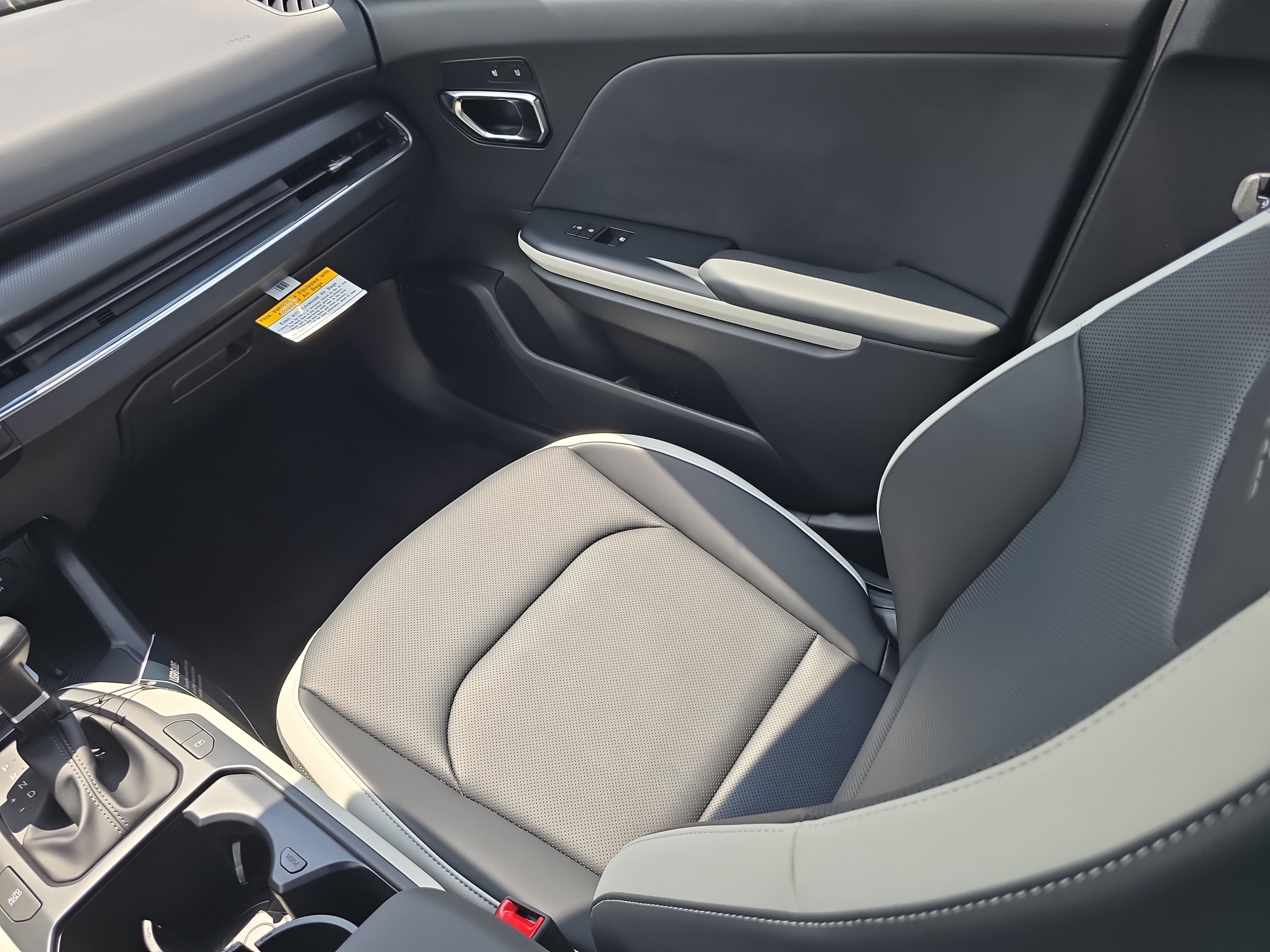 New 2026 Kia K4 GT-Line Turbo w/ GT-Line Premium Package FWD image 15