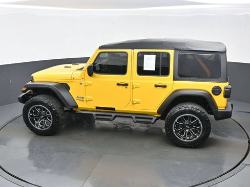 Used 2019 Jeep Wrangler Unlimited Sport AWD/4WD image 34