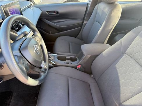 Used 2024 Toyota Corolla LE FWD image 12