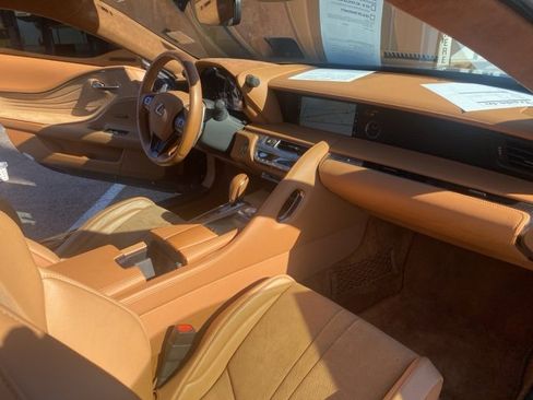 Used 2020 Lexus LC 500 Coupe w/ Performance Package image 23