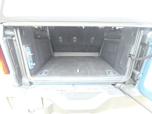 Used 2023 Ford Bronco Base image 25