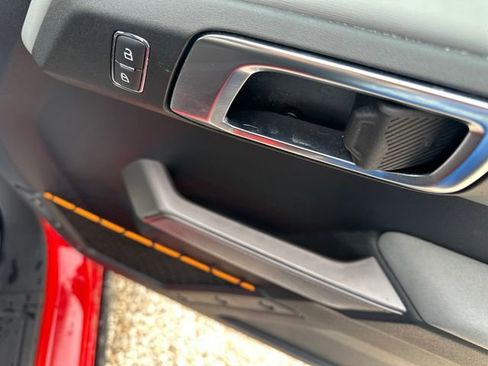 Used 2022 Ford Bronco Badlands image 12