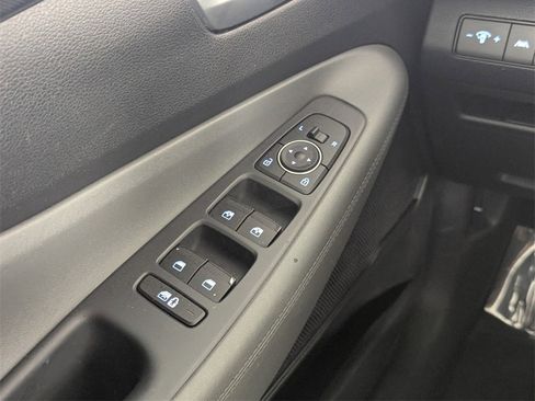 Used 2021 Hyundai Santa Fe SEL image 15