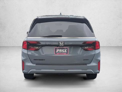 Used 2026 Honda Odyssey Sport-L image 7