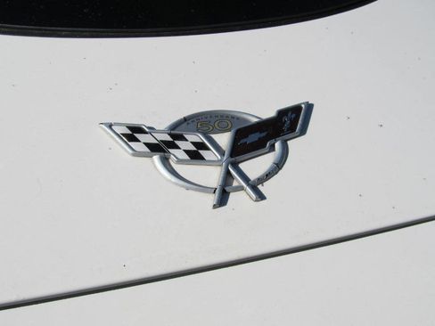 Used 2003 Chevrolet Corvette Coupe w/ Preferred Equipment Group image 11