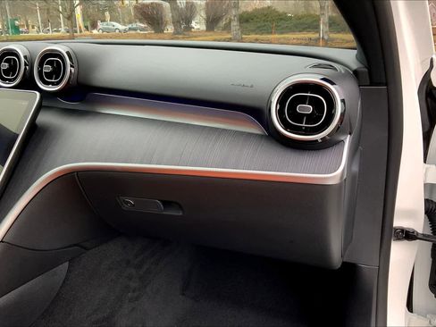 Certified 2025 Mercedes-Benz C 300 4MATIC Sedan image 10