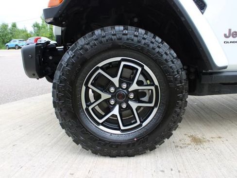 Used 2026 Jeep Gladiator Rubicon AWD/4WD image 30