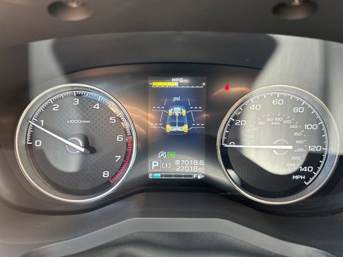 Certified 2023 Subaru Forester Touring AWD/4WD image 17