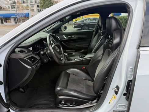 Used 2018 Cadillac CTS V w/ Carbon Fiber Package image 17