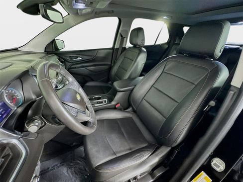Used 2020 Chevrolet Equinox Premier AWD/4WD image 12