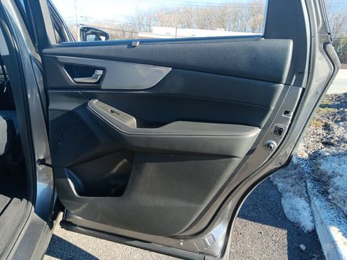 Used 2023 Acura MDX SH-AWD w/ Technology Package image 24