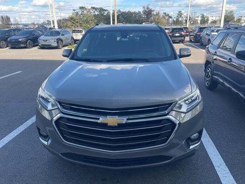 Used 2018 Chevrolet Traverse Premier w/ Driver Confidence II Package image 2