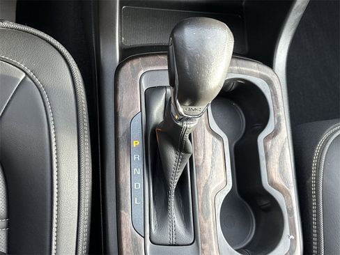 Used 2022 GMC Canyon Denali image 42